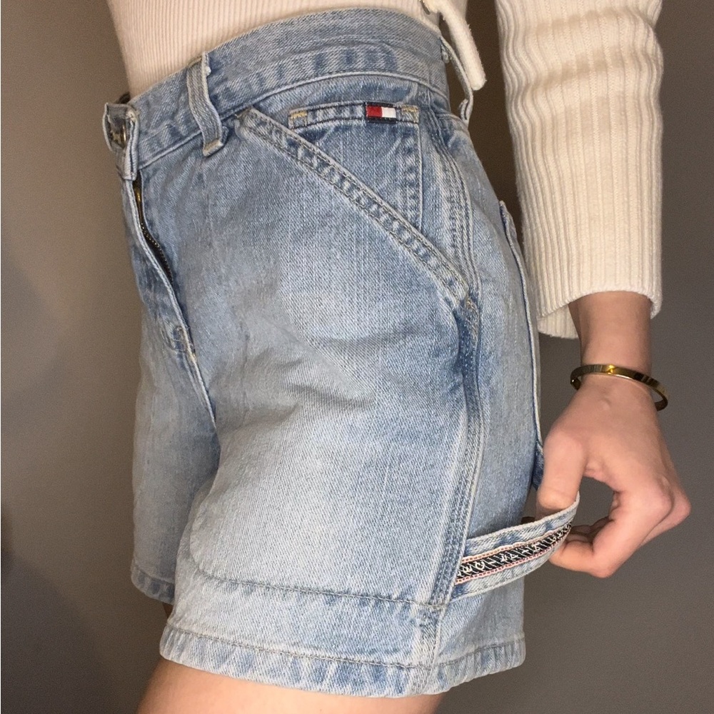 Tommy Hilfigure vintage 1990s / 2000s denim cargo shorts